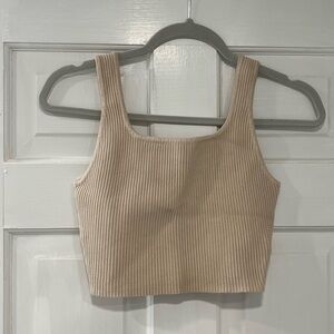 NWOT Ribbed Knit Crop Tank
